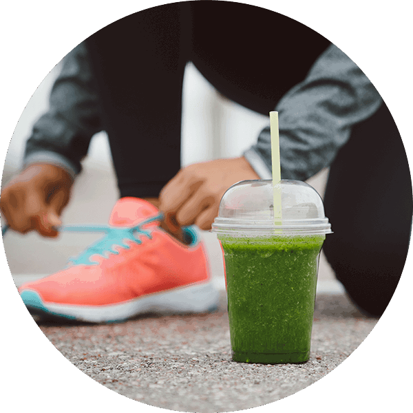 green smoothie in to go cup